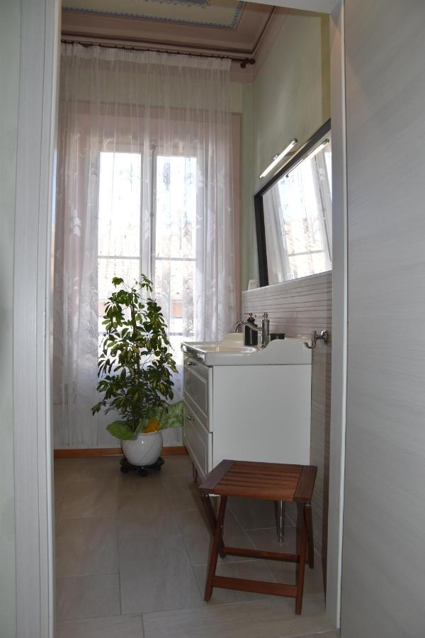 Portale Dei Soli - Room & Breakfast Rolo Bagian luar foto